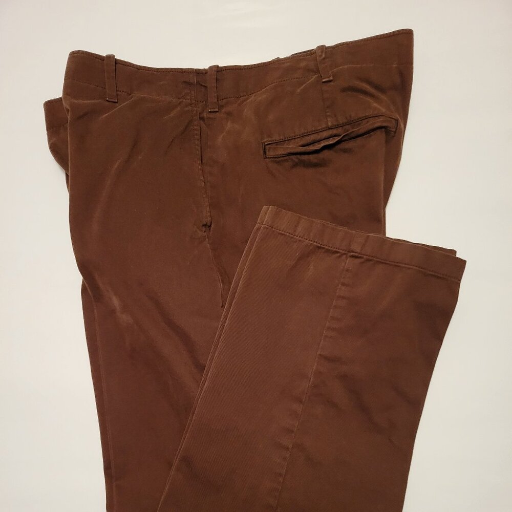 Gap Lived-in Khakis